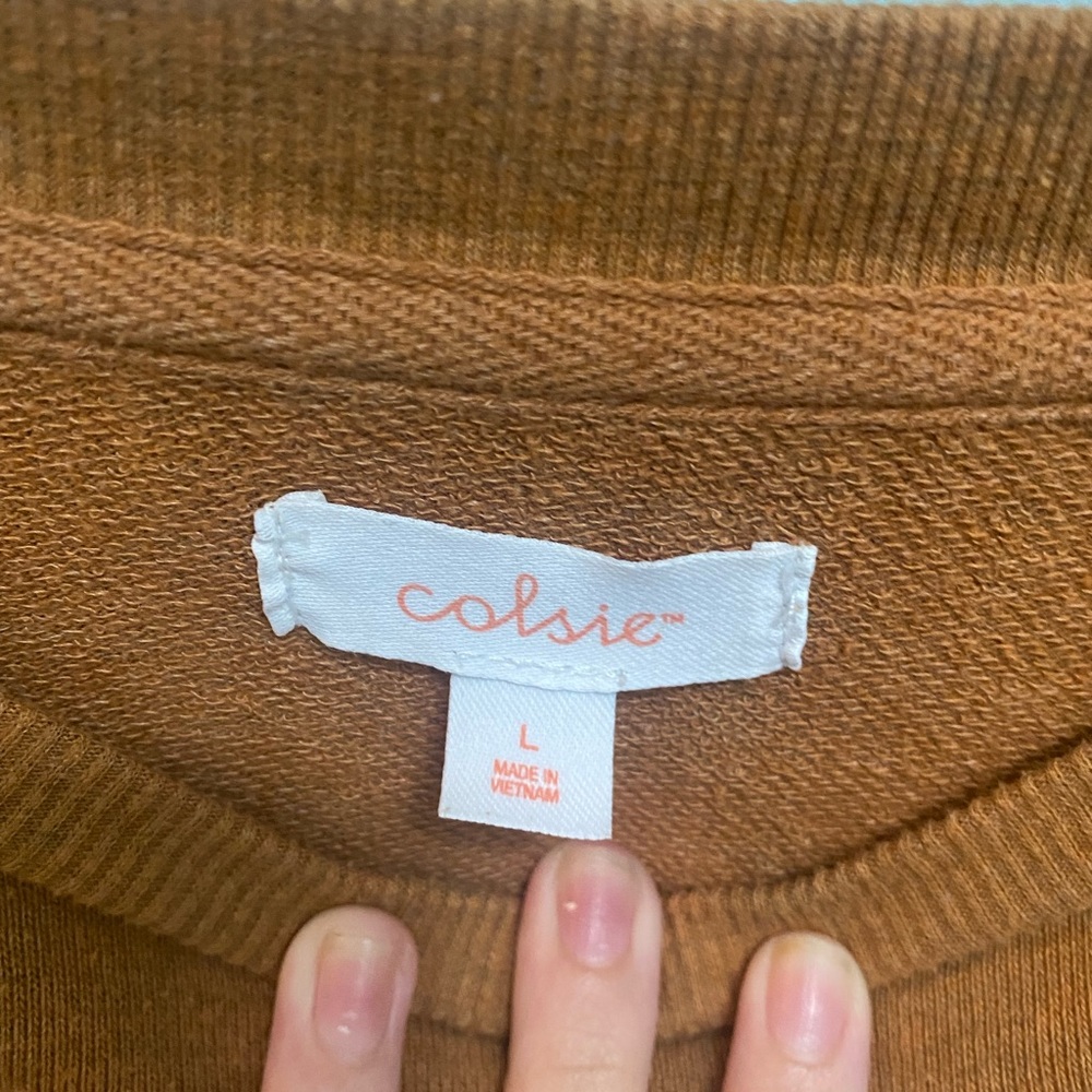 Colsie Large Graphic “Colorado” Mountain CrewNeck